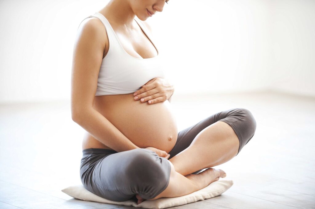 Prenatal massage / yoga 1